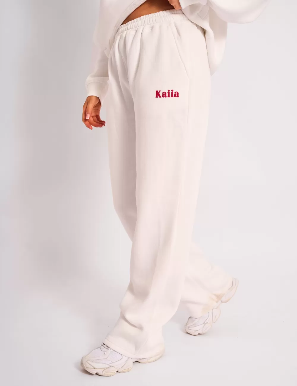 Fashion Public Desire Kaiia Cherry Wide Leg Joggers Cream & Red Cream_red