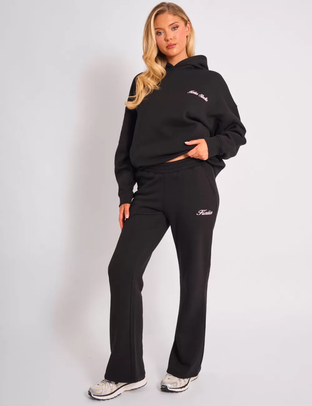 Store Public Desire Kaiia Wide Leg Joggers Black & Pink Black_pink