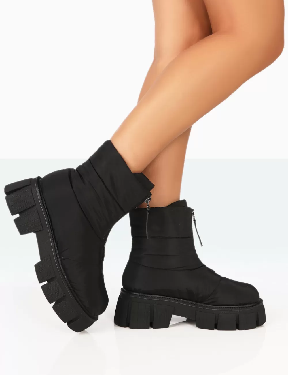 New Public Desire Puffy Nylon Zip Up Chunky Sole Snow Ankle Boots Black