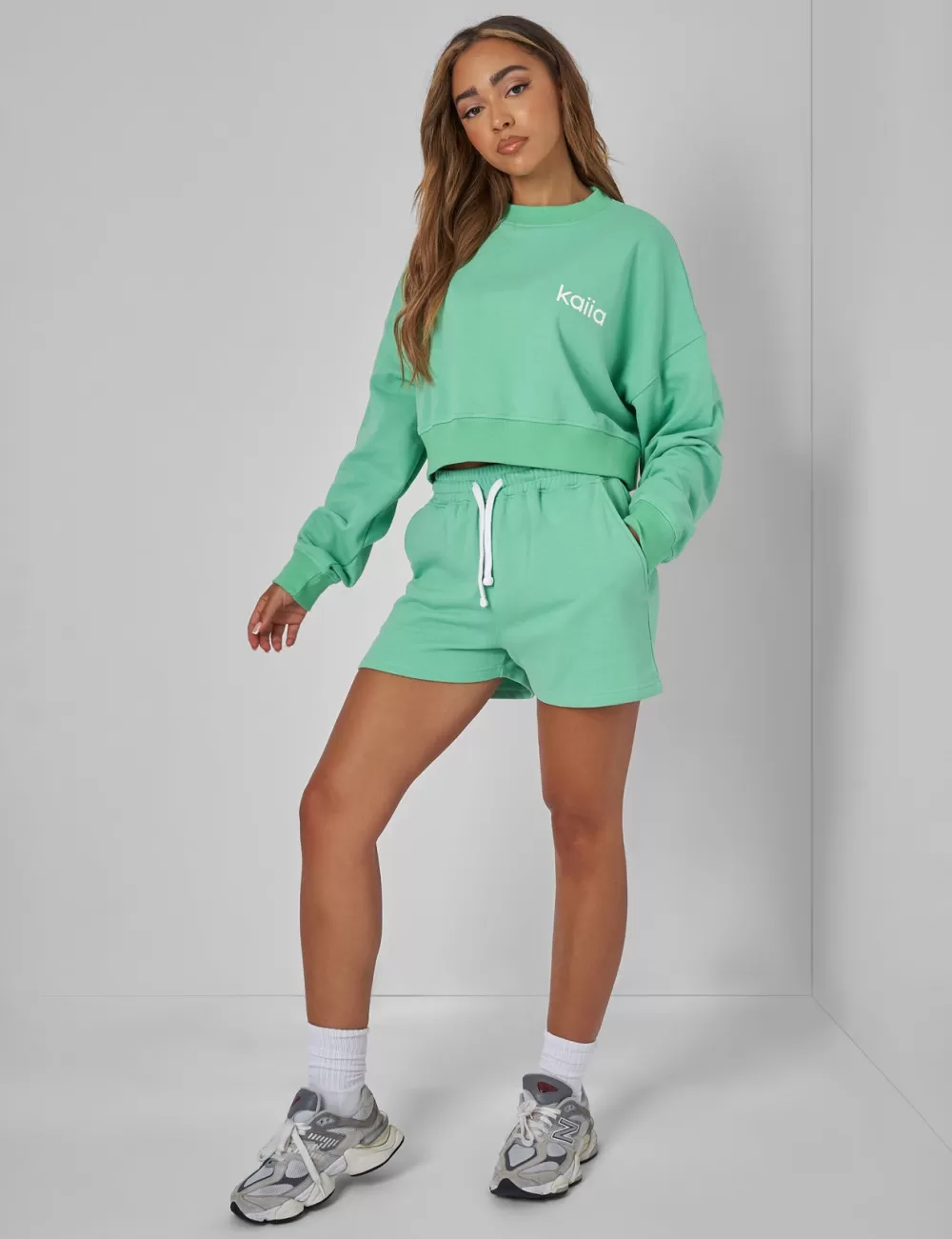 Cheap Public Desire Relaxed Contrast Drawcord Sweat Shorts Green
