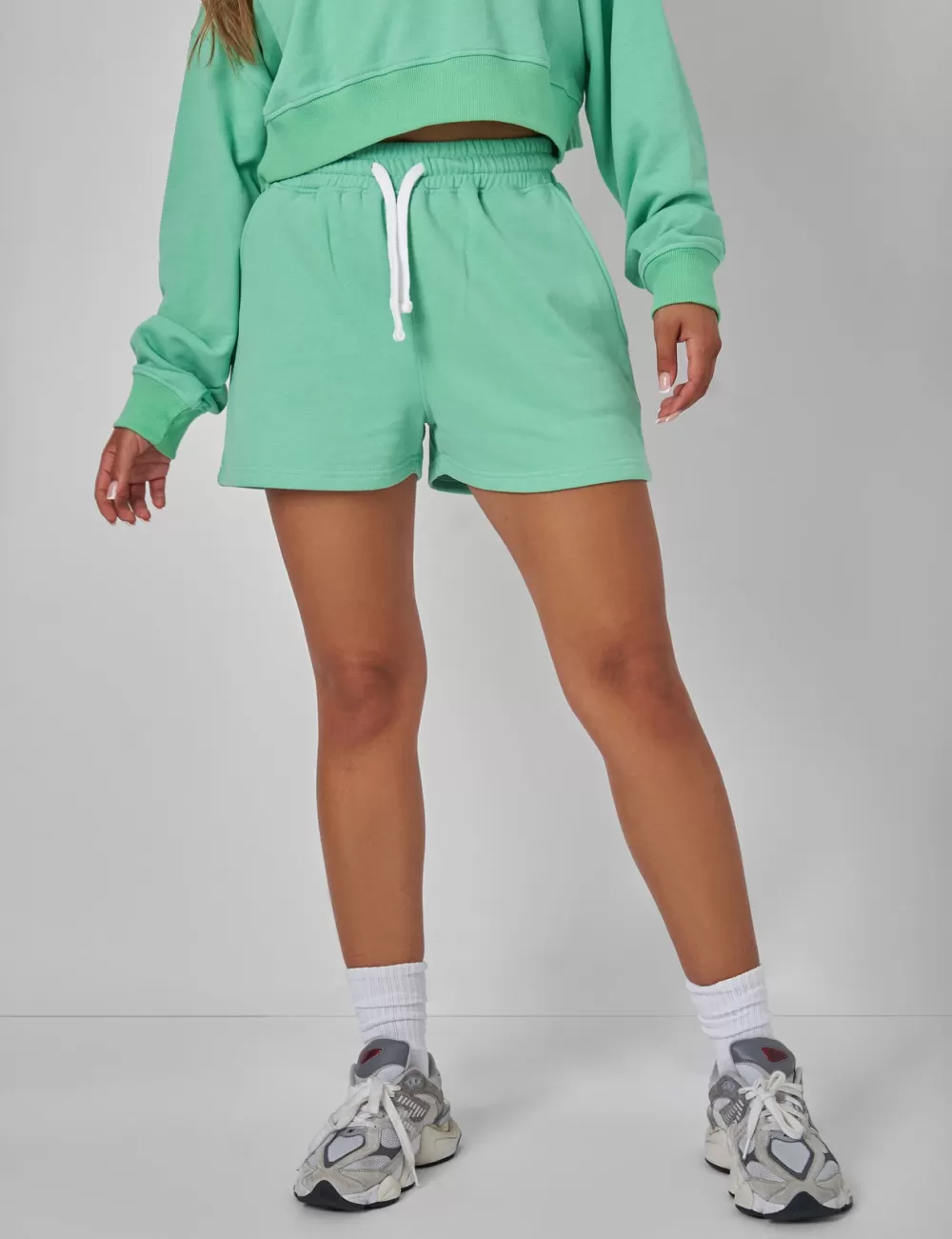 Cheap Public Desire Relaxed Contrast Drawcord Sweat Shorts Green